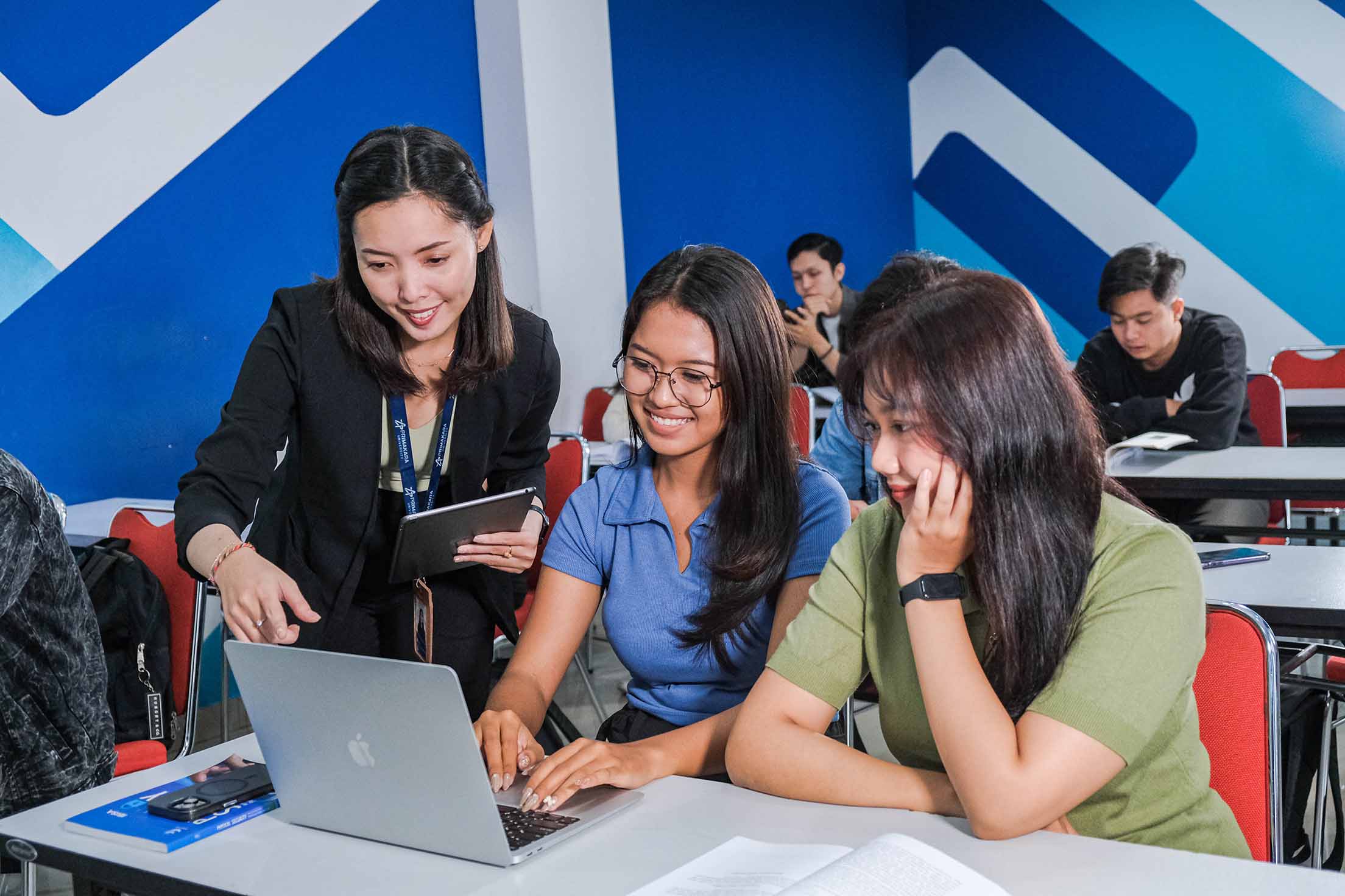 Big Image Card Content